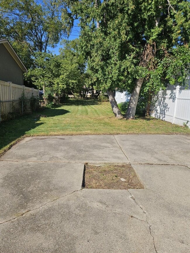 Photo - 408 S Huron St