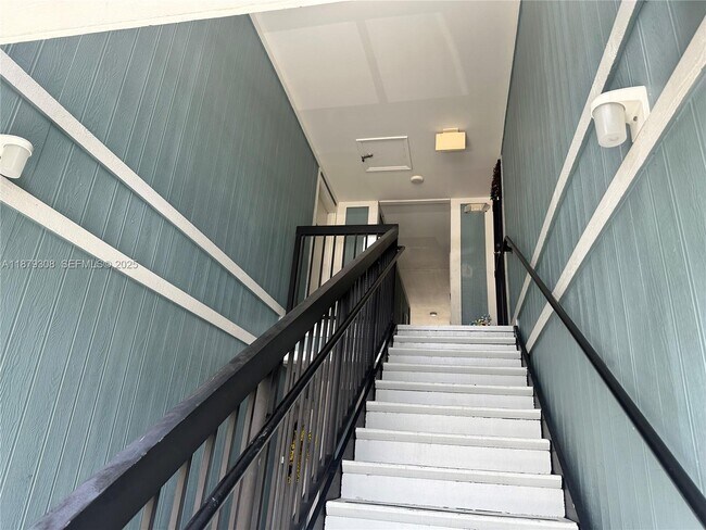 Photo - 19700 SW 103rd Ct Unit 201