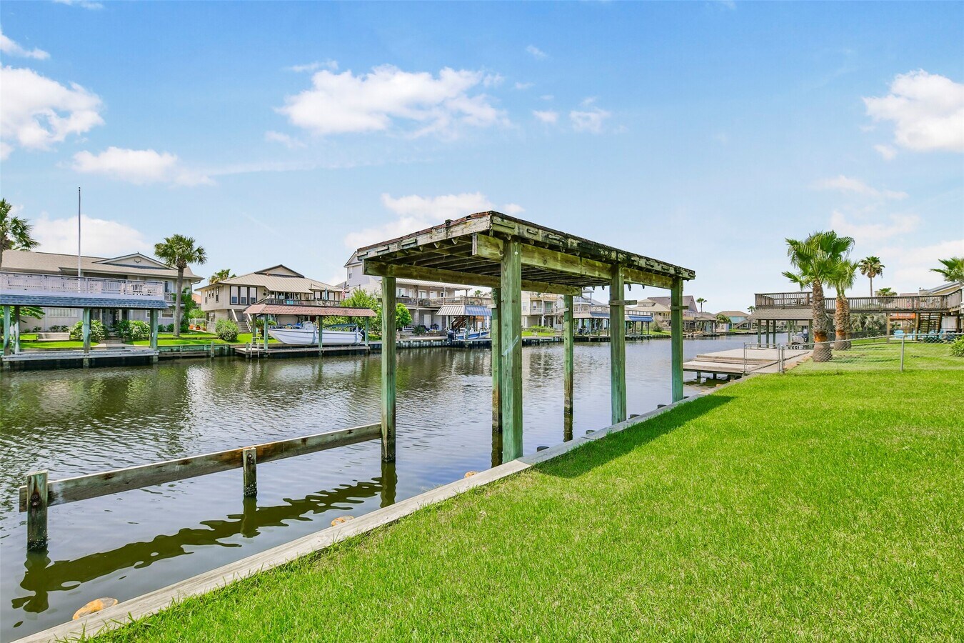 Photo - 1073 Redfish St