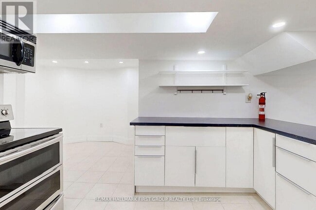 Photo - 1 Bramwell Dr