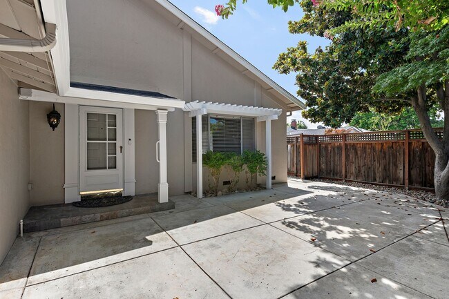 Photo - Spacious Single-Family Home in Great Location!