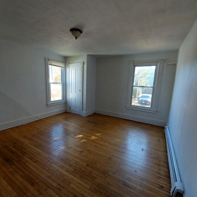 Photo - Bullmans Unit 138 B