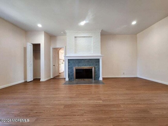 225 Shore Blvd Unit A