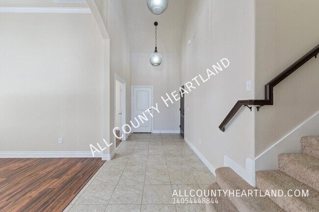 Photo - 1403 Zachary Ln