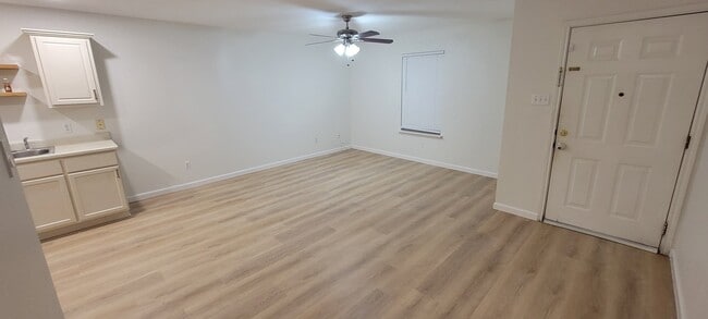 Photo - 4915 Fortuna Pl