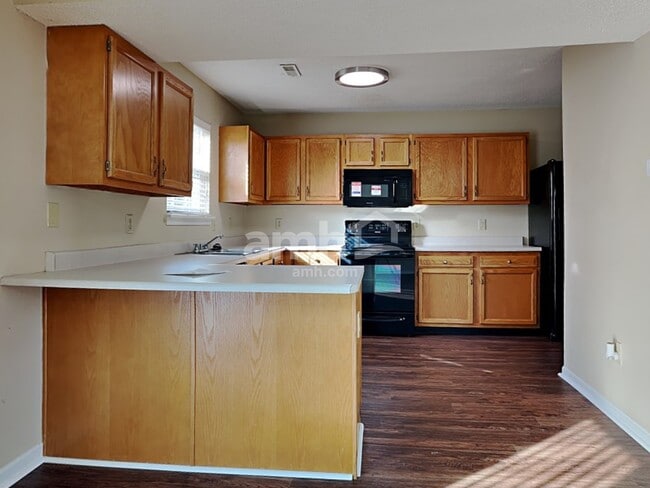 Photo - 15235 Follow Dr