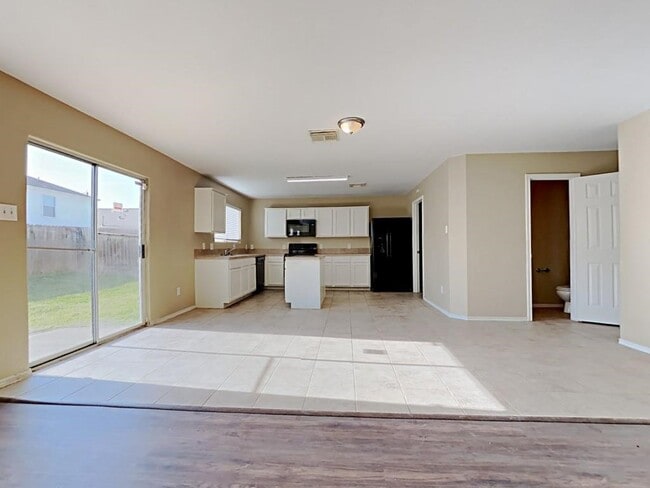 Photo - 503 Pine Cluster Ct