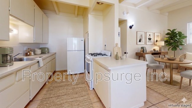 2804 Orange Ave