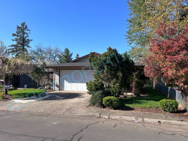 Building Photo - Charming 3-Bed Oasis with 2 Full Baths in Gresham – Perfectly Cozy at 1088 Sq Ft!