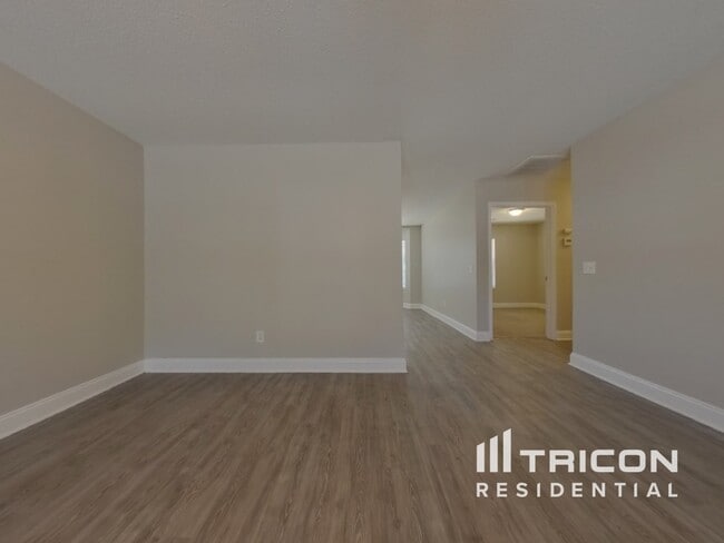 Photo - 189 Park Pl Dr