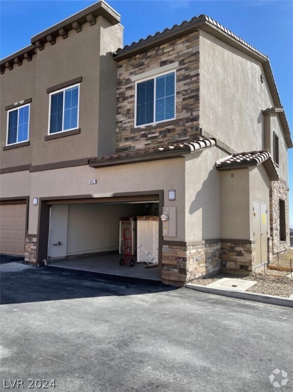 Building Photo - 6422 Spring Jog St Rental