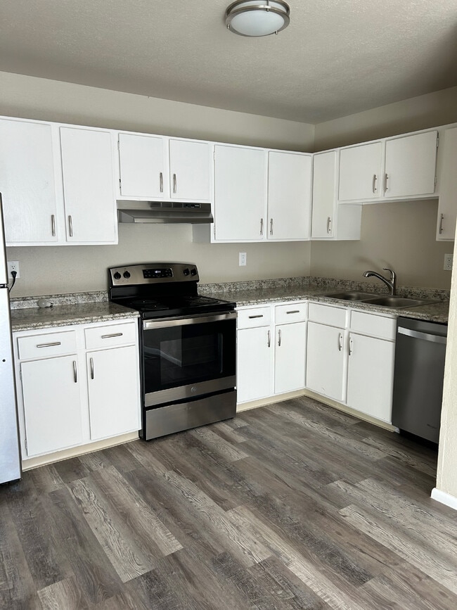 Photo - 4311 Lashelle Ave Unit Lashelle