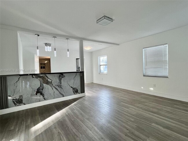 Photo - 5430 SW 7th St