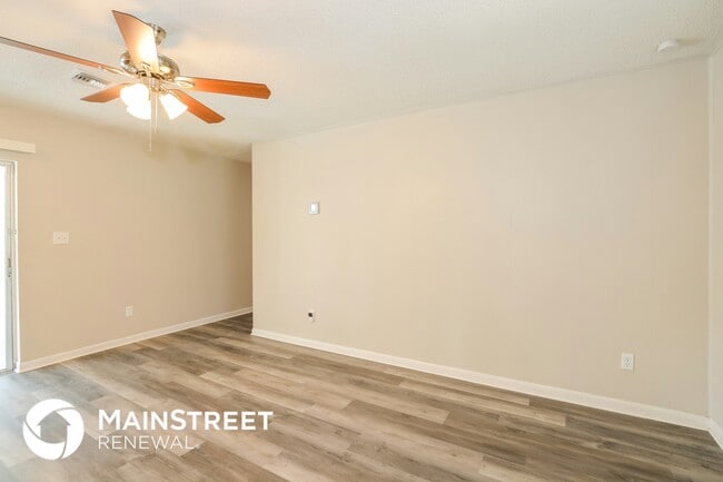 Photo - 7431 Portside Ct