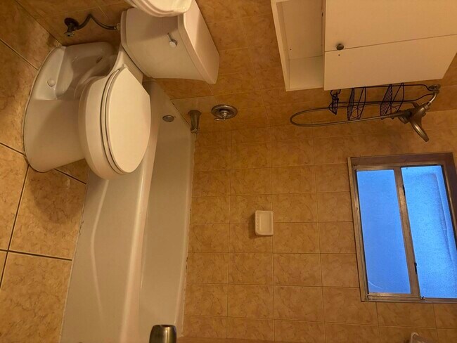 Photo - 1827 Rodman St Unidad 2