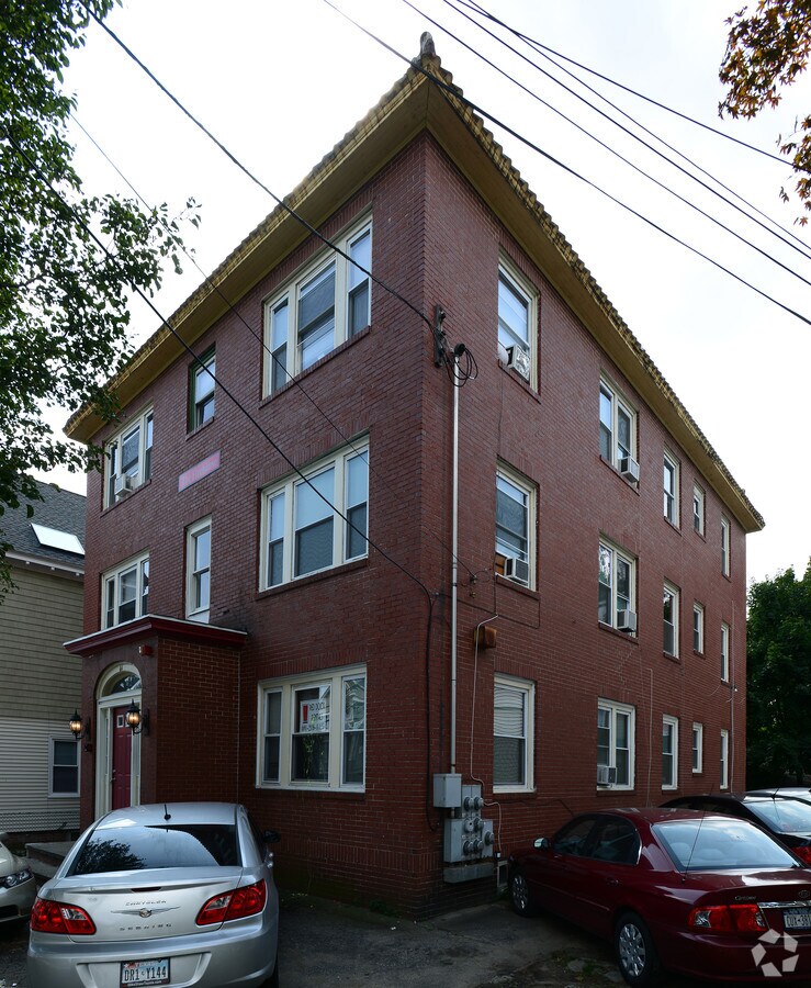 Photo - 64 Eaton St