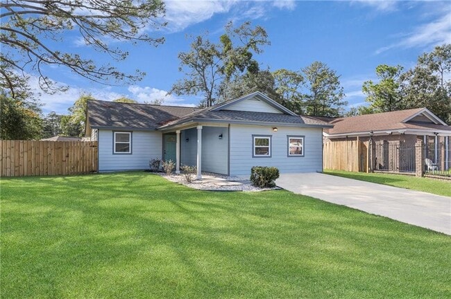 Photo - 19 Robin Hood Dr