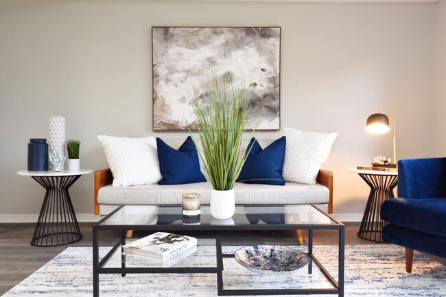 Building Photo - Allora Rental