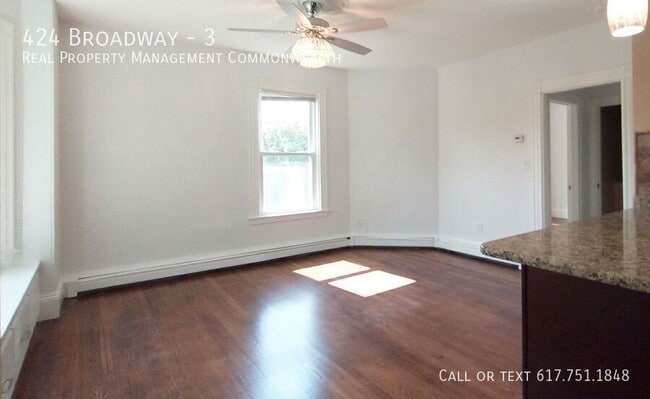 Photo - 424 Broadway-3 Unit 3