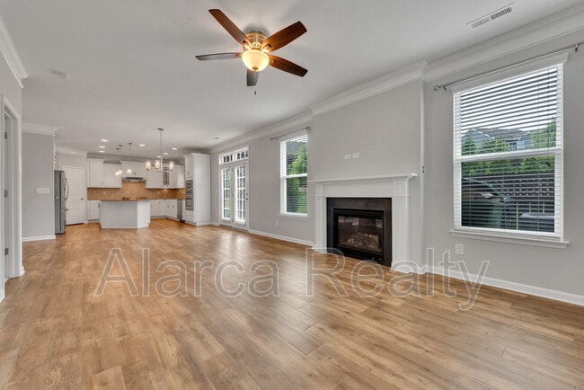 Photo - 7419 Canova Ln