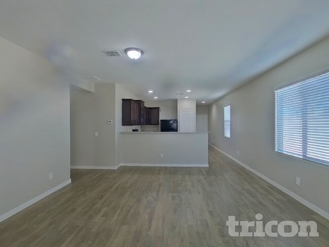 Photo - 19401 N Nocera Rd