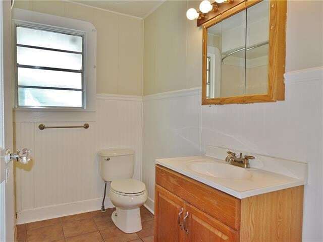 Photo - 7429 Pritchard St
