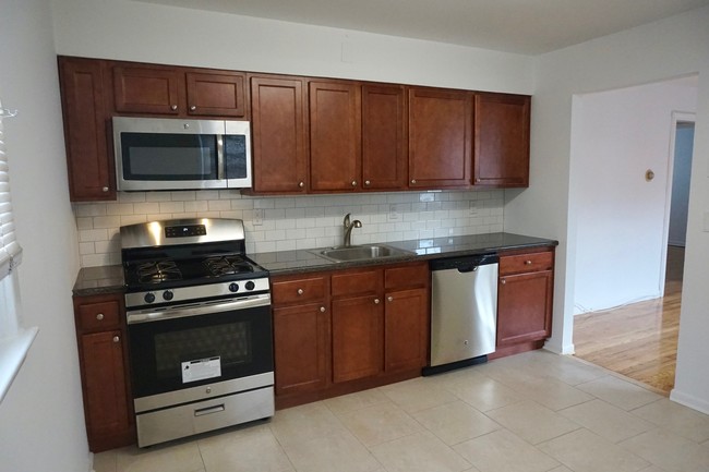 2-BR Kitchen - Angela Gardens Apartments
