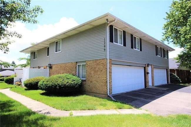 Building Photo - 1299 Hilltop Cir Unit 101 Rental