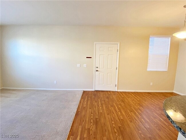 Photo - 50 Aura de Blanco St Unidad 14103