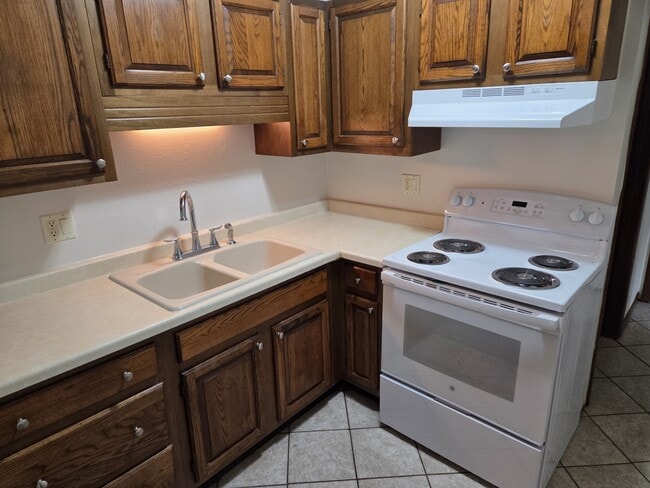 Photo - Fireside Apartments
