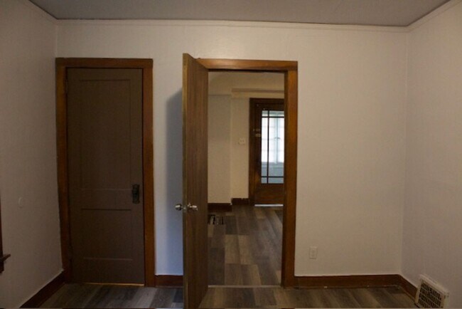 Photo - 2819-2821-2821 N 47th St Unit 2819 LOWER