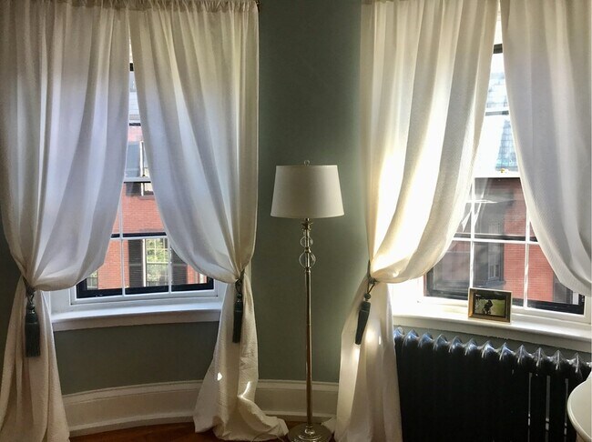 Photo - 103 Pinckney St Unidad 3