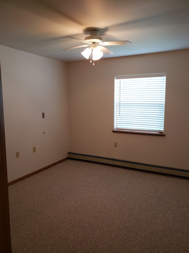 Hillcrest Senior Apartments Beloit, WI