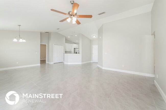 Photo - 419 Britten Dr