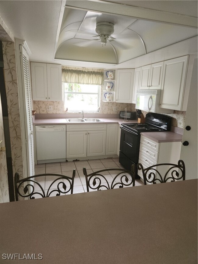 Photo - 30 Watercolor Way