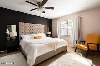 Photo - 260 Leatherleaf Dr