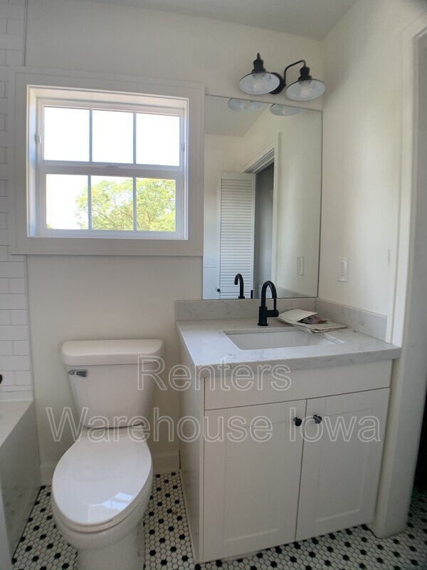 Photo - 312 5th St Unit 3