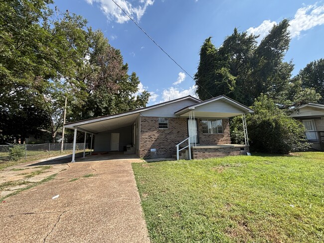 Building Photo - 126 Jelk St Rental