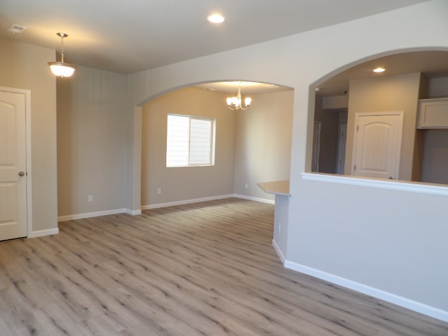 Photo - 906 Petra Heights