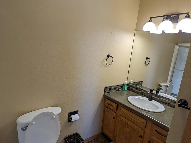 Photo - 191 Calabria Dr