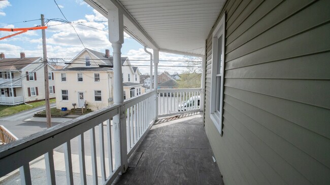 Photo - 31 battey st.
