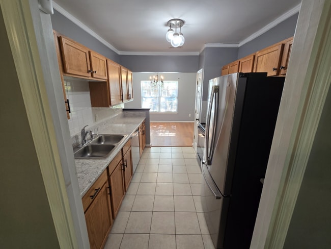 Photo - 2800 Goyne Terrace