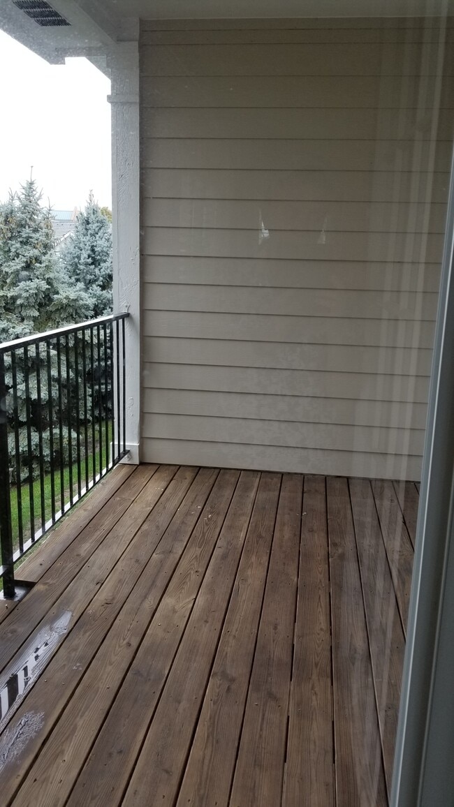 Photo - 11618 Tomahawk Creek Pky