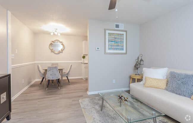 Interior Photo - Oakridge Apartments