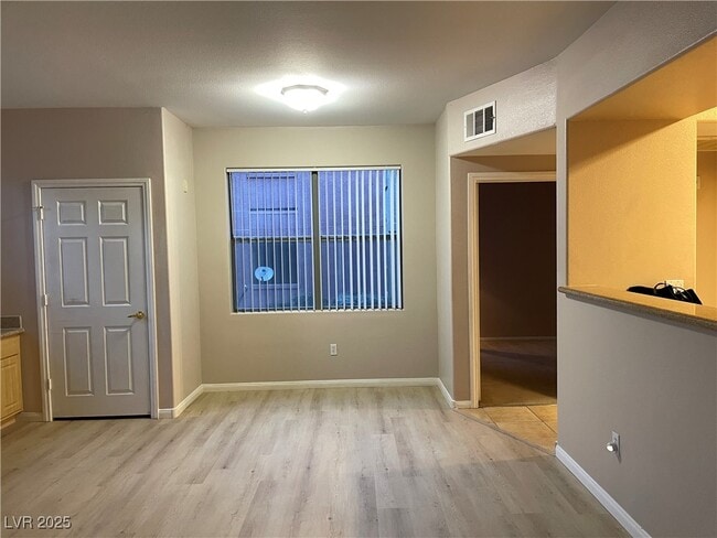 Building Photo - 8000 W Badura Ave Unit 1013 Rental