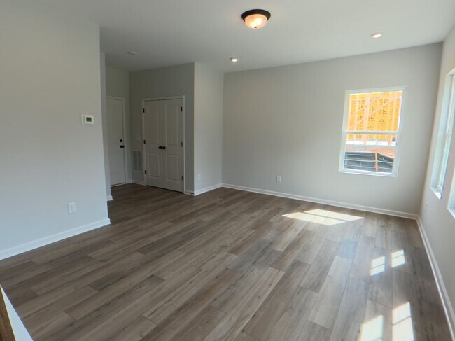 Photo - 2923 Beaconwood Ct