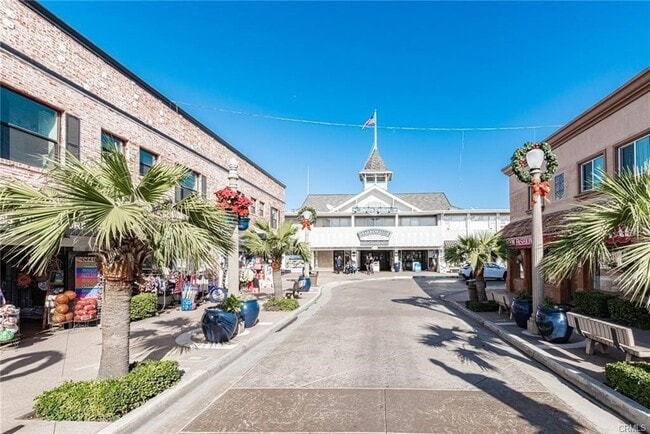 Photo - 305 Main St Unidad 11