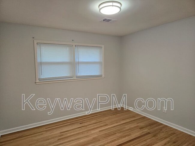 Photo - 4580 Hickory Dr