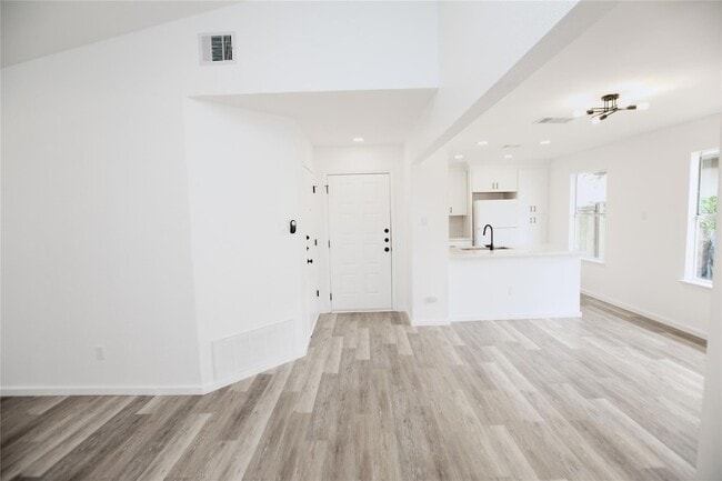 Photo - 13103 Pollard Dr