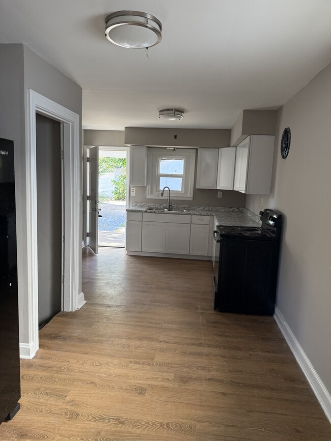 Photo - 1223 Campbell Ave